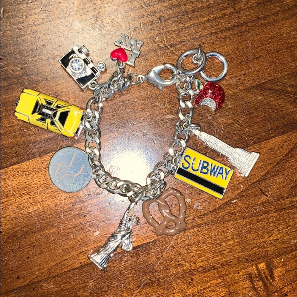 New York themed bracelet